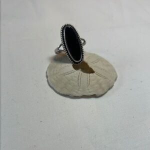 Elegant Black Oval Ring